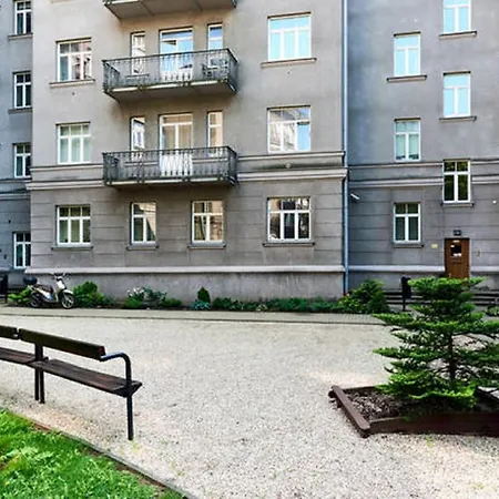 2-level Close To Old * Riga